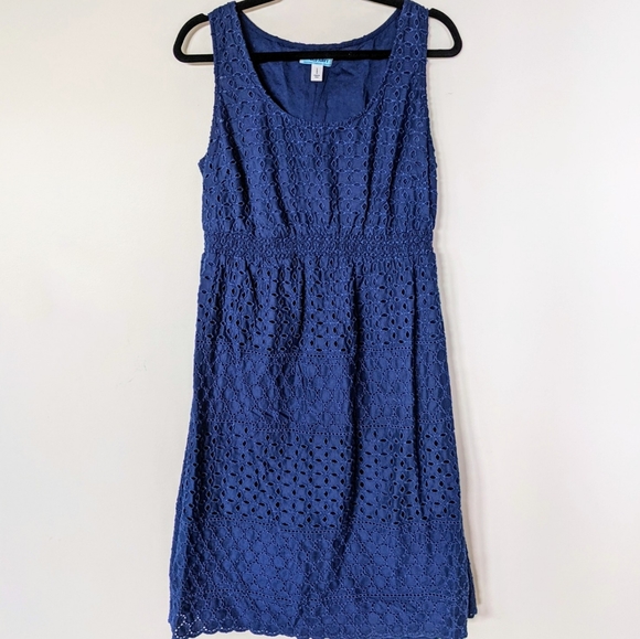 Maternity - Navy eyelet lace dress - Picture 1 of 4